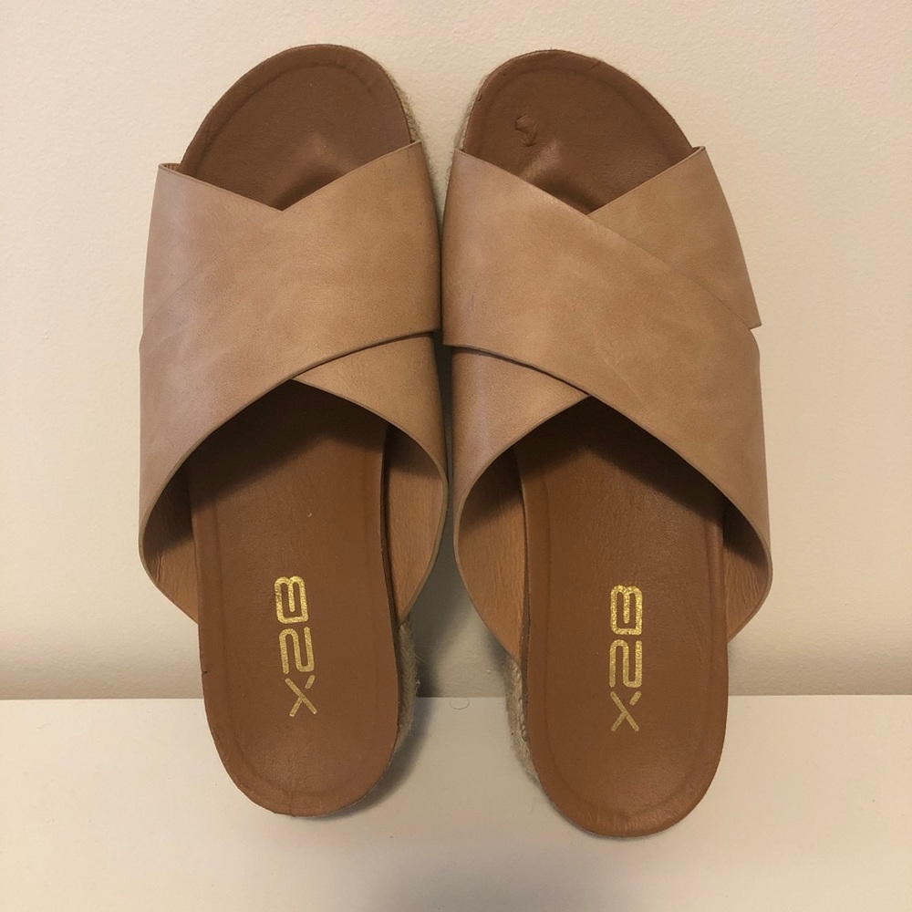 Espadrille slide sandals